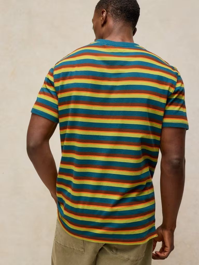 White Stuff Abersoch Stripe Tee Brown Multi men's Crew Neck t-shirt with Short Sleeve a Classic Fit and Machine Washable. Material: 100% Cotton