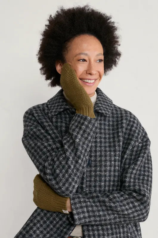Seasalt Damson Tree Mittens Bright Olive