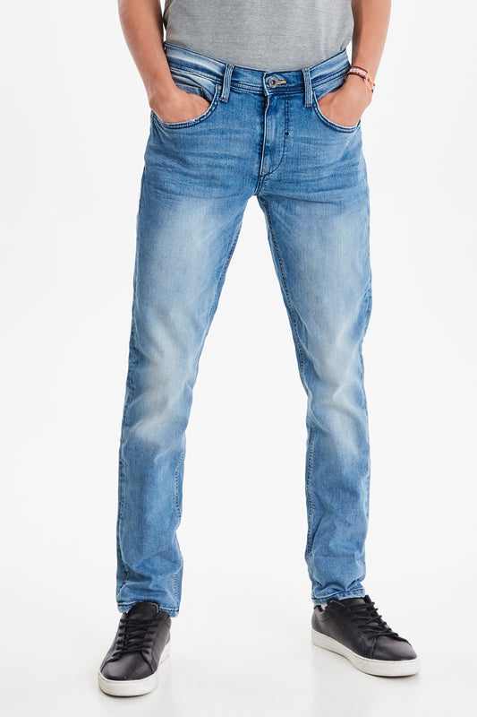 Mens Jeans Blend Men's Jeans Twister Denim Light Blue. Regular fit. Low Waist. Button fly. Colour: Denim Light Blue Material: 98% Cotton & 2% Elastane Style Code: Code:76200