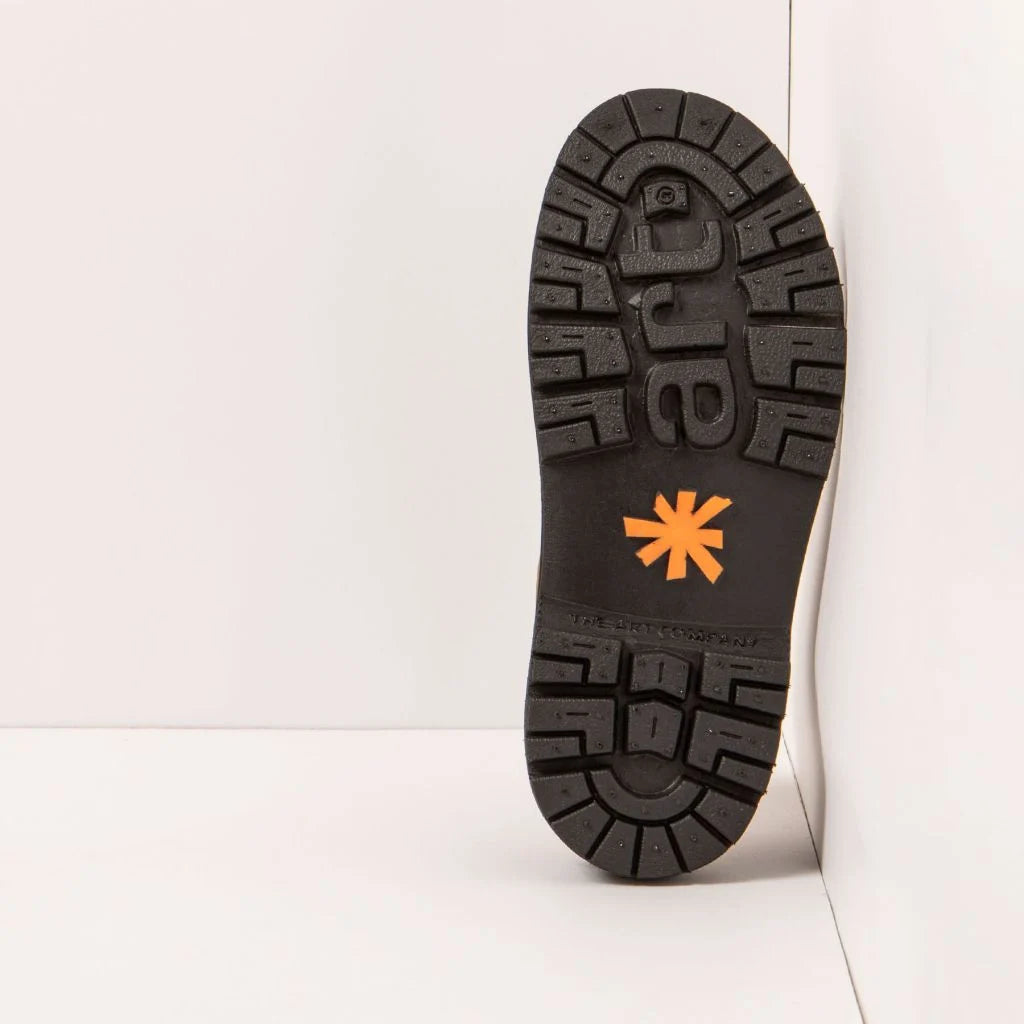 Art Company 1895 Nylon Forest-Black/Birmingham. Womens and Mens Art shoes with Shim: Standard last and Closure: Laces with Manufacturing: 360º stitching. Exterior material: Nylon and Insoles: Removable microfiber Colour: Forest-Black Material: Nylon / Insole: Removable Microfiber / Outsole: Softlight 
