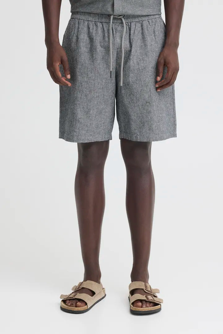 Blend Aban Linen Shorts Salute men's Casual light weight linen Shorts by Blend. Colour: Salute Material: 70% Cotton & 30% Linen