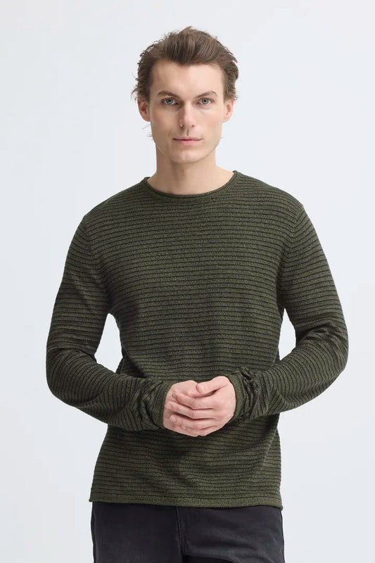 Blend Bror Pullover Winter Moss men's Smart Stylish striped Pullover from Blend. Colour: Winter Moss Material: 50% Acrylic & 50% Cotton