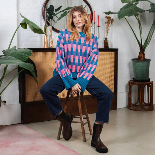 Cara & The Sky Charlotte Geometric Pattern Wide Sleeve Knit Jumper Teal