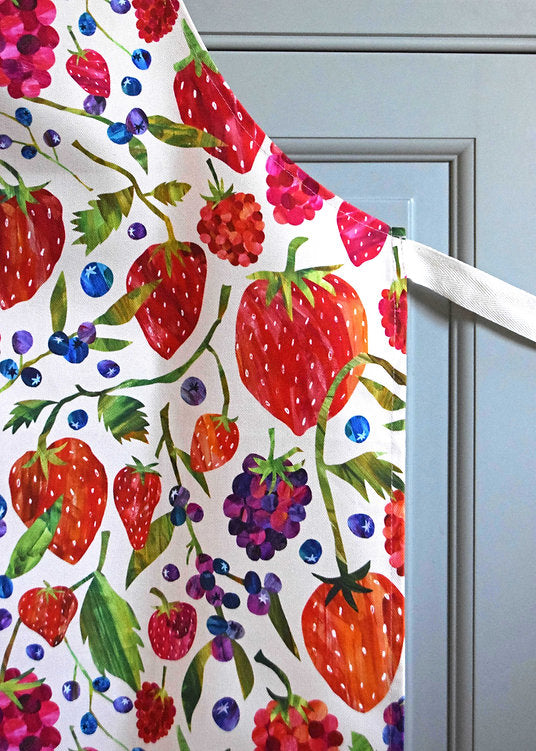 Freya Snow Berry Burst Apron
