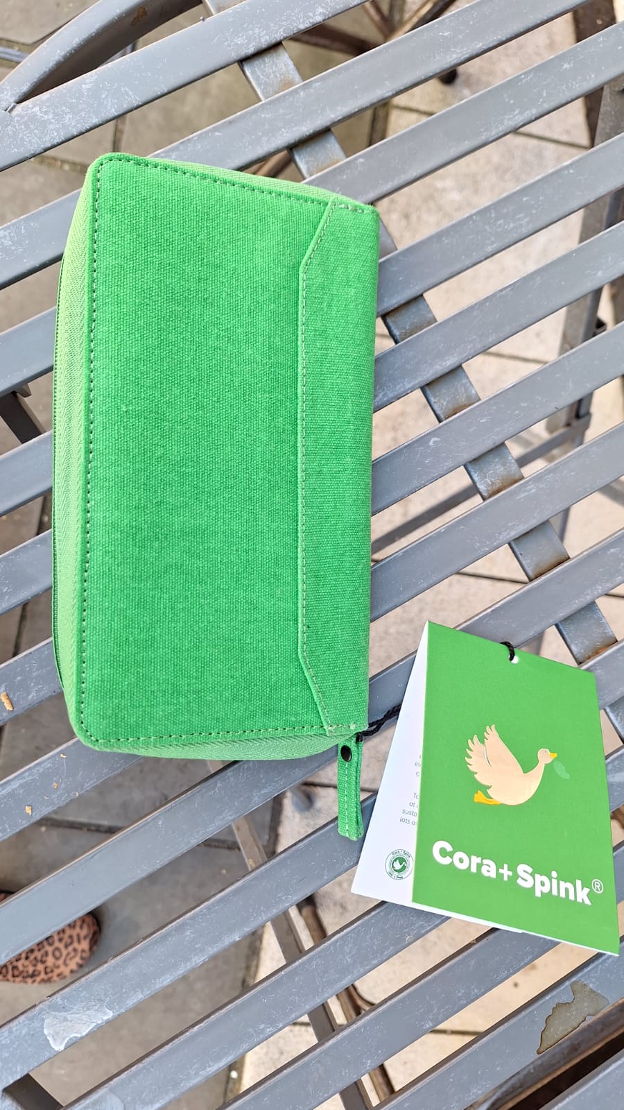 Cora + Spink Rere Wallet - It's Green