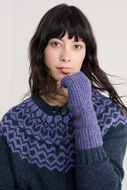 Seasalt Driftmaker Fingerless Mittens Bilberry