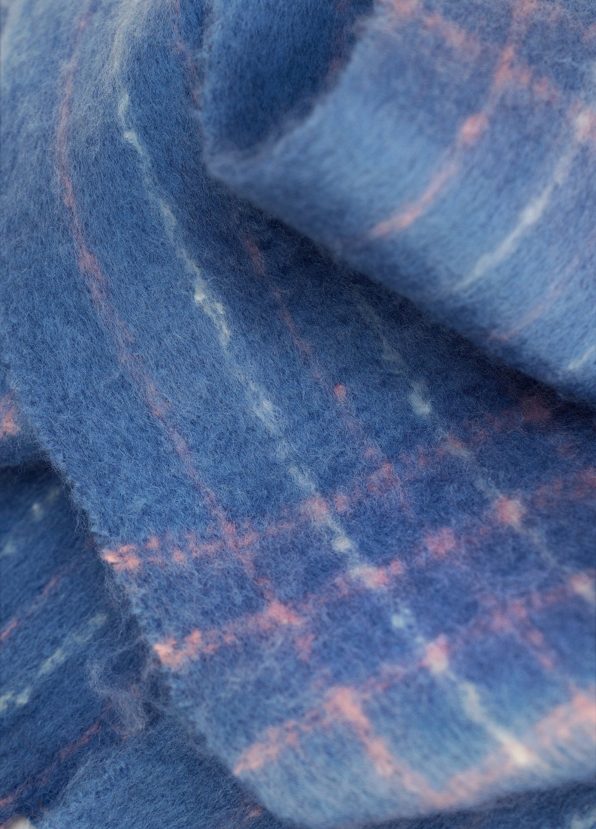 Powder Angelica Scarf in Navy