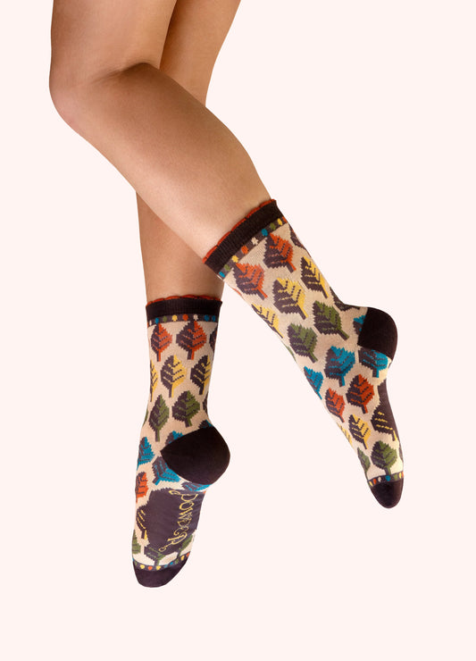 Powder Leaves Ankle Socks