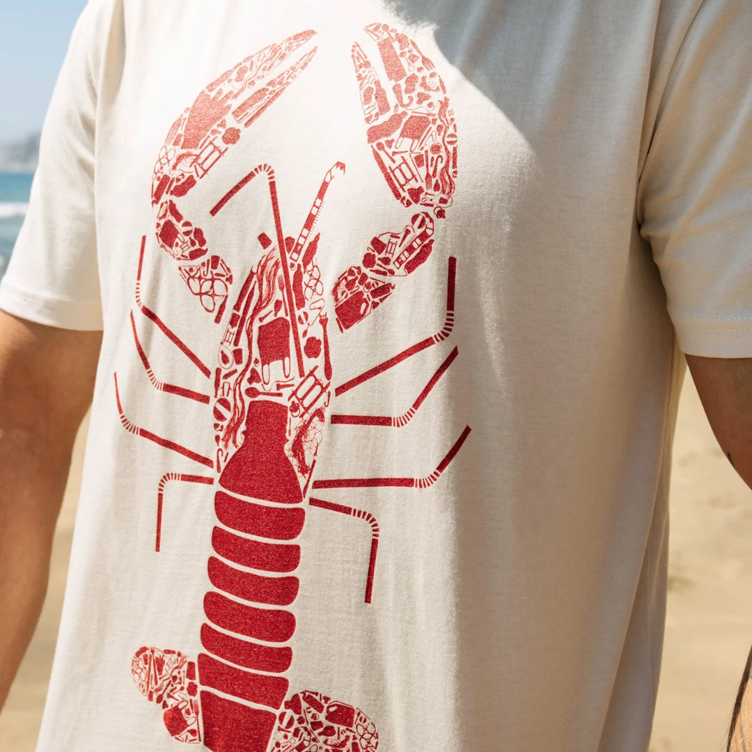 Rapanui Red Lobster T-shirt Oat. Mens Classic T-shirt Made in a renewable energy powered factory audited for a wide range of social and sustainability criteria Not tested on animals that's Wash cool, hang dry Colour: Oat Material: Certified Organic Cotton t-shirt, 155g/m2 