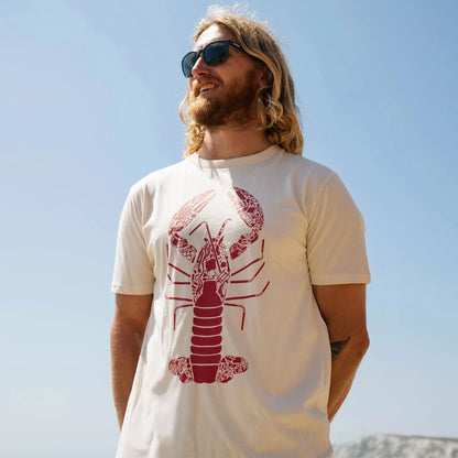 Rapanui Red Lobster T-shirt Oat. Mens Classic T-shirt Made in a renewable energy powered factory audited for a wide range of social and sustainability criteria Not tested on animals that's Wash cool, hang dry Colour: Oat Material: Certified Organic Cotton t-shirt, 155g/m2 