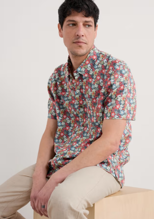 Seasalt Men's Blue Heron Short Sleeve Shirt Seashore Floral Lead
