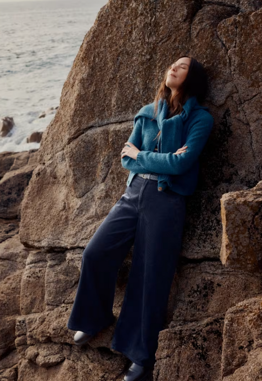 Seasalt Asphodel Cord Trousers Maritime. Womens Wide leg trouser Sit just below the natural waist with Zip and button fastening and Side pockets that's Machine Wash 30C Material: 100% Organic Cotton