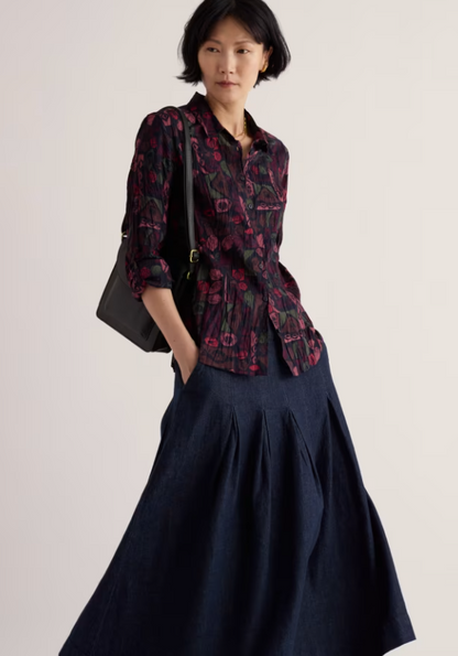 Seasalt Larissa Shirt Sculpted Shapes Dried Rose Womens shirt Semi-fitted with a Collared and Roll back cuffs with Button fastening and 100% Organic Cotton
