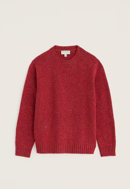 Seasalt Men's Trowan Crew Neck Jumper Crab Apple. Mens red jumper that's Regular fit with Crew neck and Ribbed hem and cuffs and Ribbed neckline. 3 gauge knit that's Hand Wash In Cold Water. Material: 70% Merino Wool & 30% Recycled Nylon