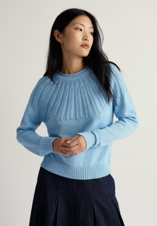Seasalt Stone Chat Organic Cotton Jumper Spring Sky womens Easy fit with Crew neck and 7 gauge knit Colour: Spring Sky Material: 100% Organic Cotton Woman wearing a light blue sweater against a plain background