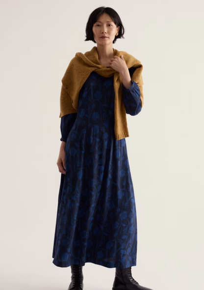 Seasalt Tilly 3/4 Blouson Sleeve Midi Dress Lino Seedpods Maritime Marine. Womens A-line Skirt that's Fitted and Waisted with Round neck and Elasticated back waist with In-seam pockets. Machine Wash 30C Material: 100% Viscose