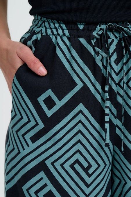 Sugarhill Brighton Ameera Cropped Wide Leg Trousers Black/Green Geometric Lines