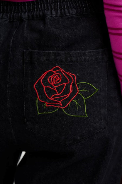 Sugarhill Brighton Mila Denim Barrel Leg Trousers Washed Black Rose Embroidery
 Womens trouser with Elasticated waist with button and zip detail a Barrel leg silhouette with Embroidered and Cropped ankle length that's Machine washable (delicate) Material: 100% Cotton
