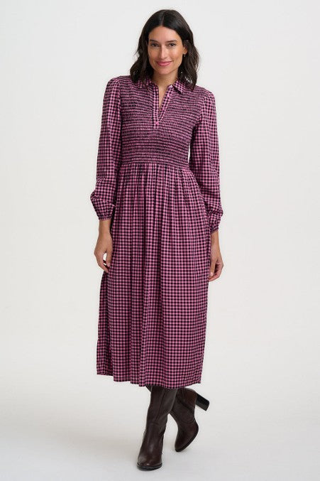 Sugarhill Diana Shirred Midi Dress Rose Gingham. Womens Lightweight woven fabric with Collared neckline with half-button placket and Smocked, fitted bodice that's Long sleeves with elasticated cuffs and Full, gathered midi skirt that's Machine Washable (Delicate) Colour: Rose Gingham Material: 100% LENZING™ ECOVERO™ Viscose