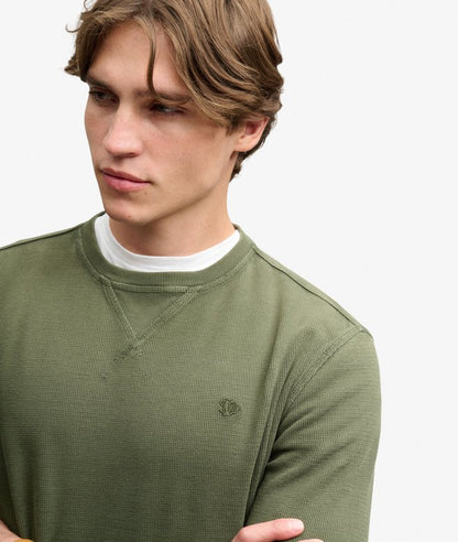 Superdry Classic Heavy Textured Top Beetle Green. Mens green sweater that's a Relaxed fit  with Ribbed crew neckline and Long sleeved with ribbed cuffs Material: 100% Cotton