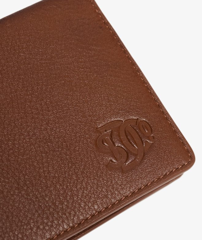 Superdry Classic Leather Wallet Tan. Men's wallet. Genuine Leather with Four card slots and Note slot including Debossed Superdry logo Material: 100% Leather Style