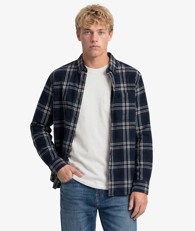 Superdry Long Sleeve Cotton Lumberjack Shirt Navy Window Check. Mens casual shirt in Relaxed fit with Single collar with button fastening and a single chest pocket that's Lightly brushed material Material: 100% Organic Cotton