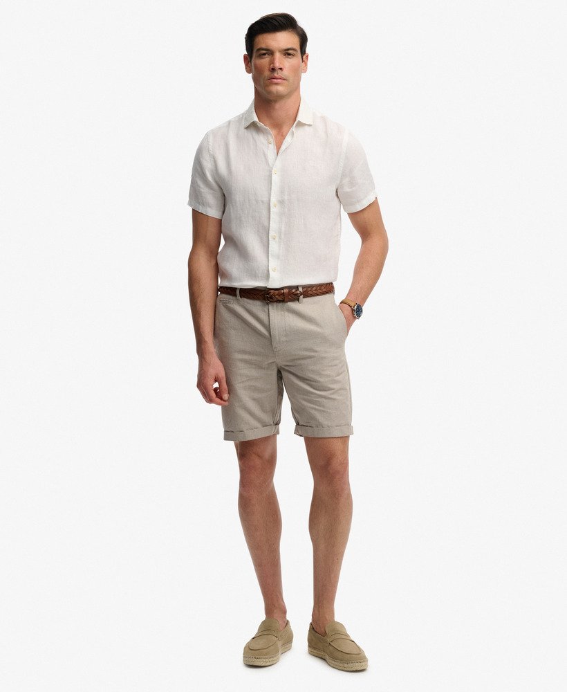 Superdry Premium Textured Chino Shorts Tan Houndstooth mens Straight Fit with Zip and button fastening and Belt loops with five external pockets Colour: Tan Houndstooth Material: 58% Cotton & 42% Linen