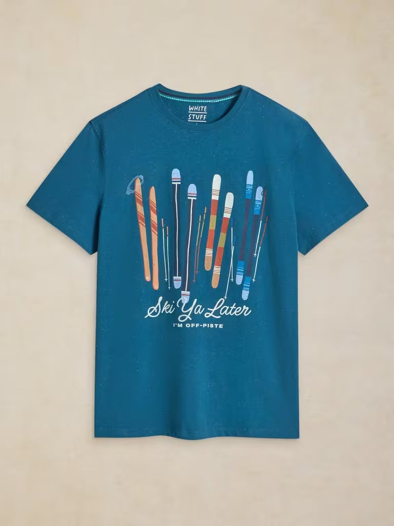 White Stuff Abersoch Graphic Tee Teal Print. Mens Crew Neck t-shirt with Short Sleeve that's Regular Fit and Machine Washable. Material: 95% Cotton & 5% Viscose Style Code: 446855