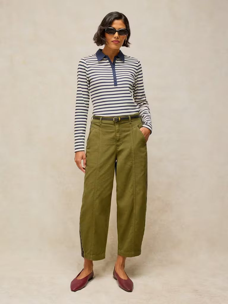 White Stuff Adeline Utility Barrel Trouser Khaki Green. Womens Relaxed Fit that are Ankle Length and Machine Washable. Material: 100% Organic Cotton