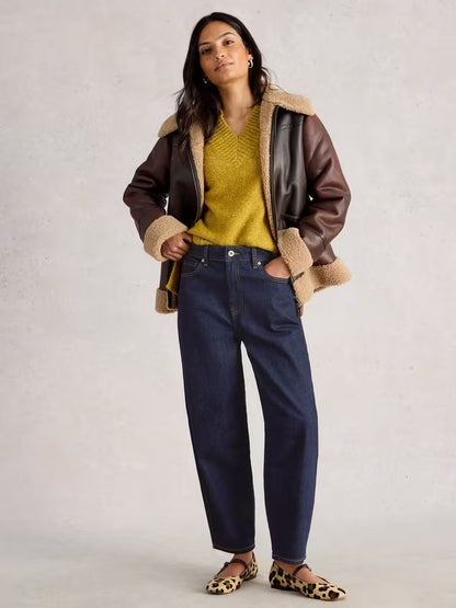 White Stuff Aubrey Barrel Leg Jean Dark Denim womens Relaxed fit that are Ankle Length and Machine Washable made from 79% Organic Cotton, 20% Recycled Cotton & 1% Elastane Colour: Dark Denim