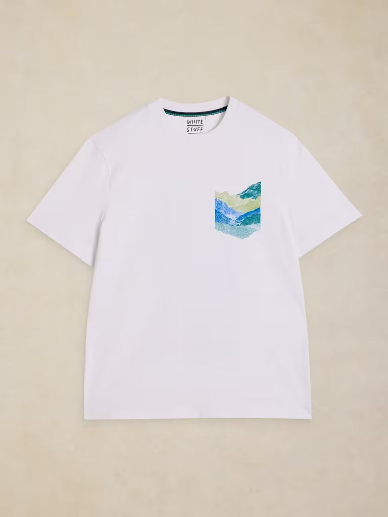 White Stuff Horsham Graphic Tee White Print. Men's Crew Neck tee with Short Sleeve that's Regular Fit and Machine Washable. Material: 100% Organic Cotton