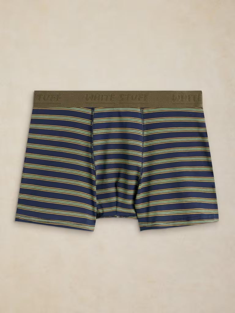 White Stuff Hove 2 Pack Boxers Green Print. Mens Regular fit boxers that are Machine Washable. Material: 95% Organic Cotton & 5% Elastane