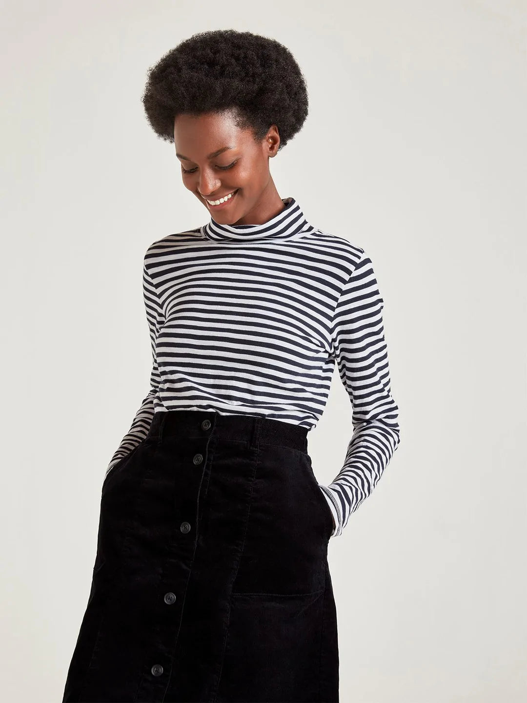 Black top cord skirt