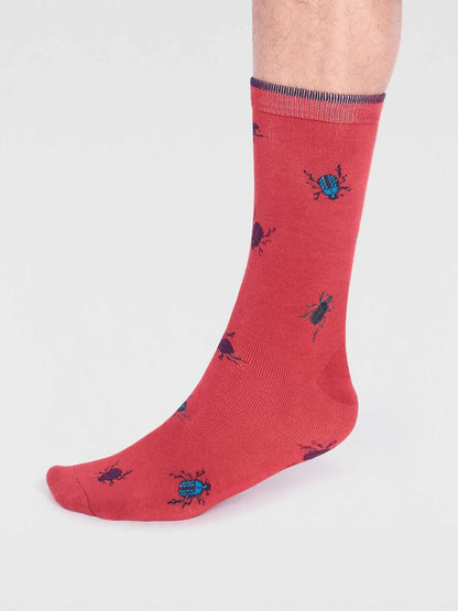 Thought Brody Bamboo Bug Socks Hibiscus Red