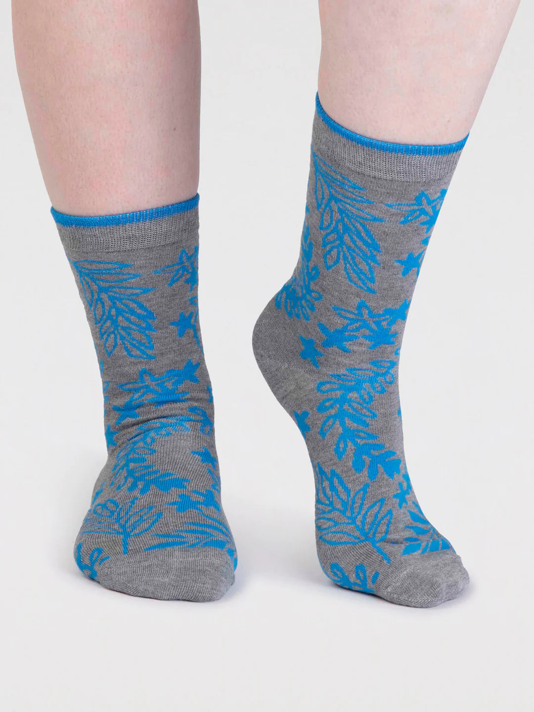 Thought Tamara Women's Bamboo Floral Socks Grey Marle